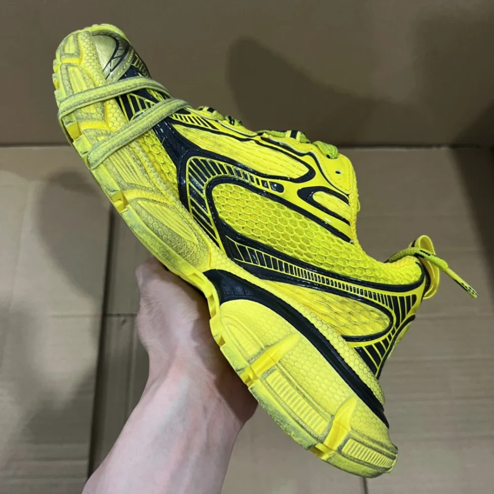 Balenciaga 3XL Yellow and Black REPS - etkick uk