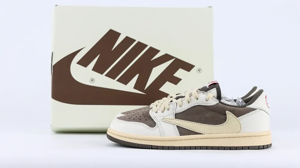 Travis Scott x Jordan 1 Low OG PS ‘Reverse Mocha’ (KID SIZE) - etkick reps