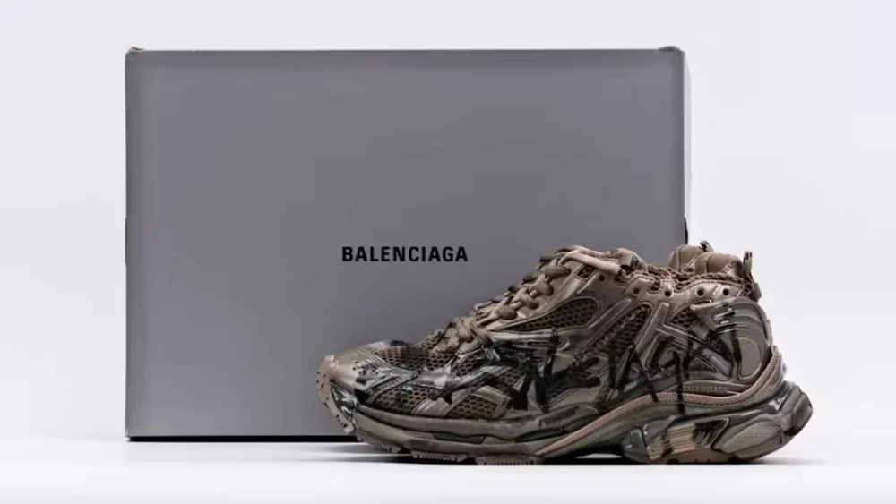 BALENCIAGA Graffiti Runner Sneakers in Mesh & Nylon TOP REPS - etkick uk