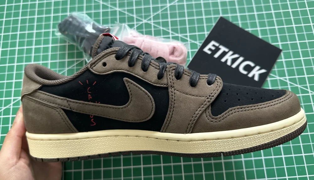 Travis Scott x Air Jordan 1 Low Mocha - etkick reps