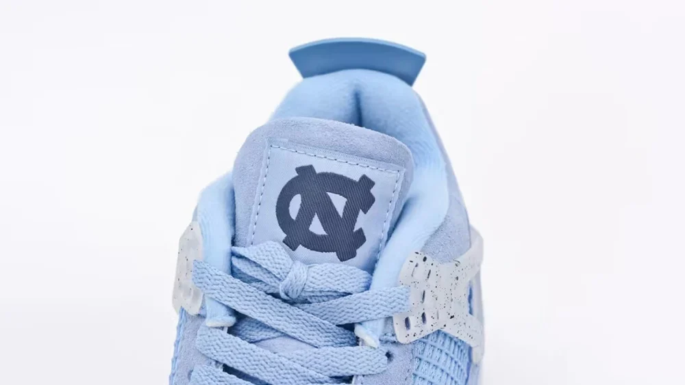 Jordan 4 Retro ‘UNC’ - etkick reps