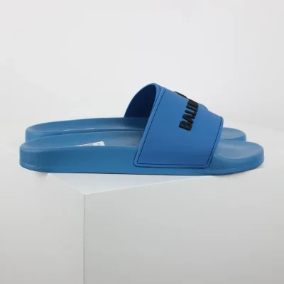 Balenciaga Flip-Flops mit Logo-Print Blue - etkick reps