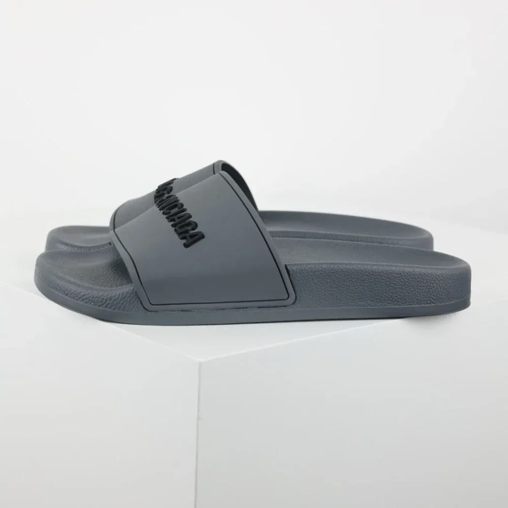 Balenciaga Flip-Flops mit Logo-Print Grey - etkick reps