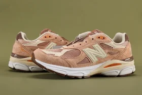 New Balance 990v3 Orange Cream