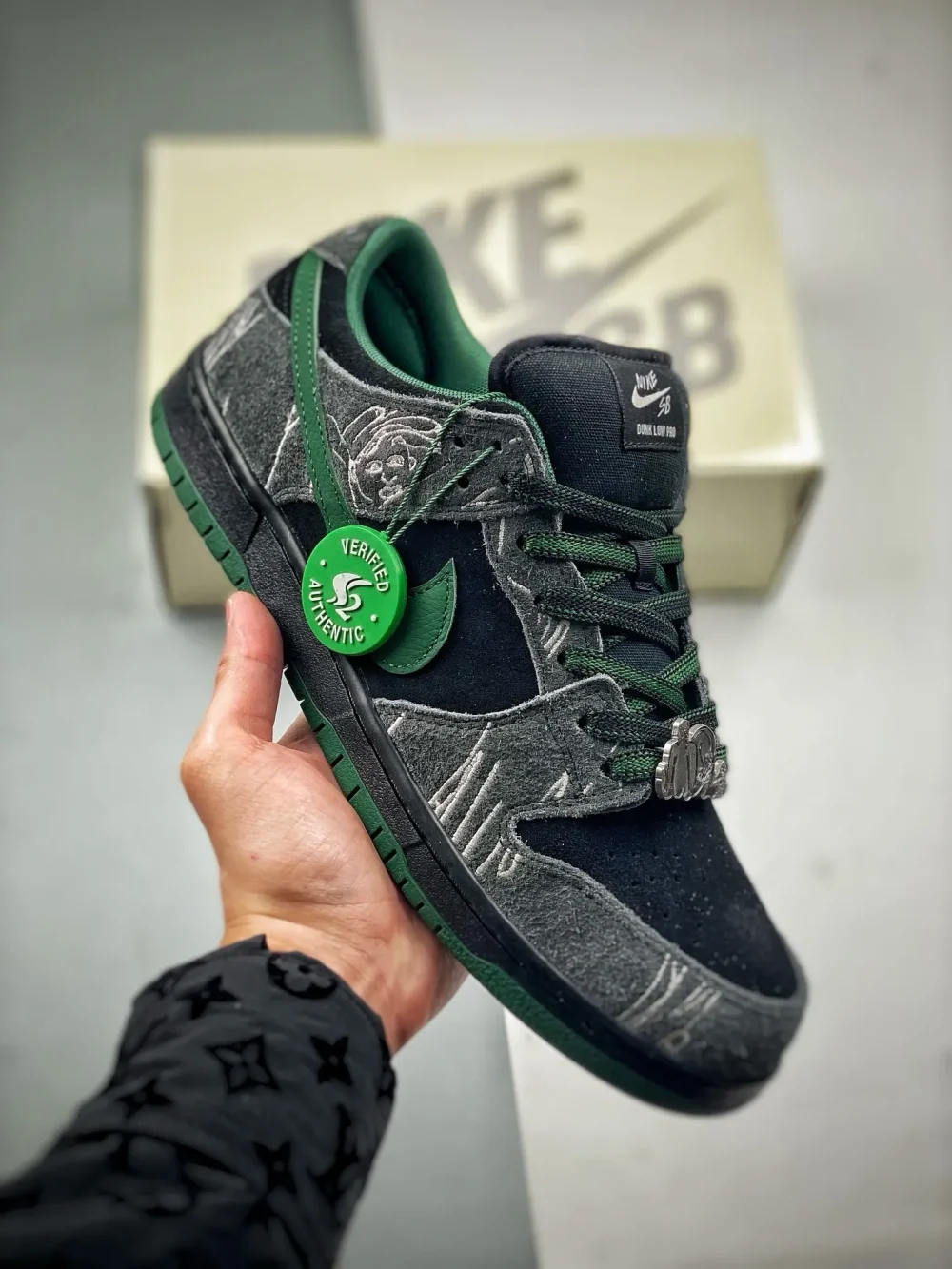 There Skateboards Dunk Low Sneaker Black Green - etkick reps