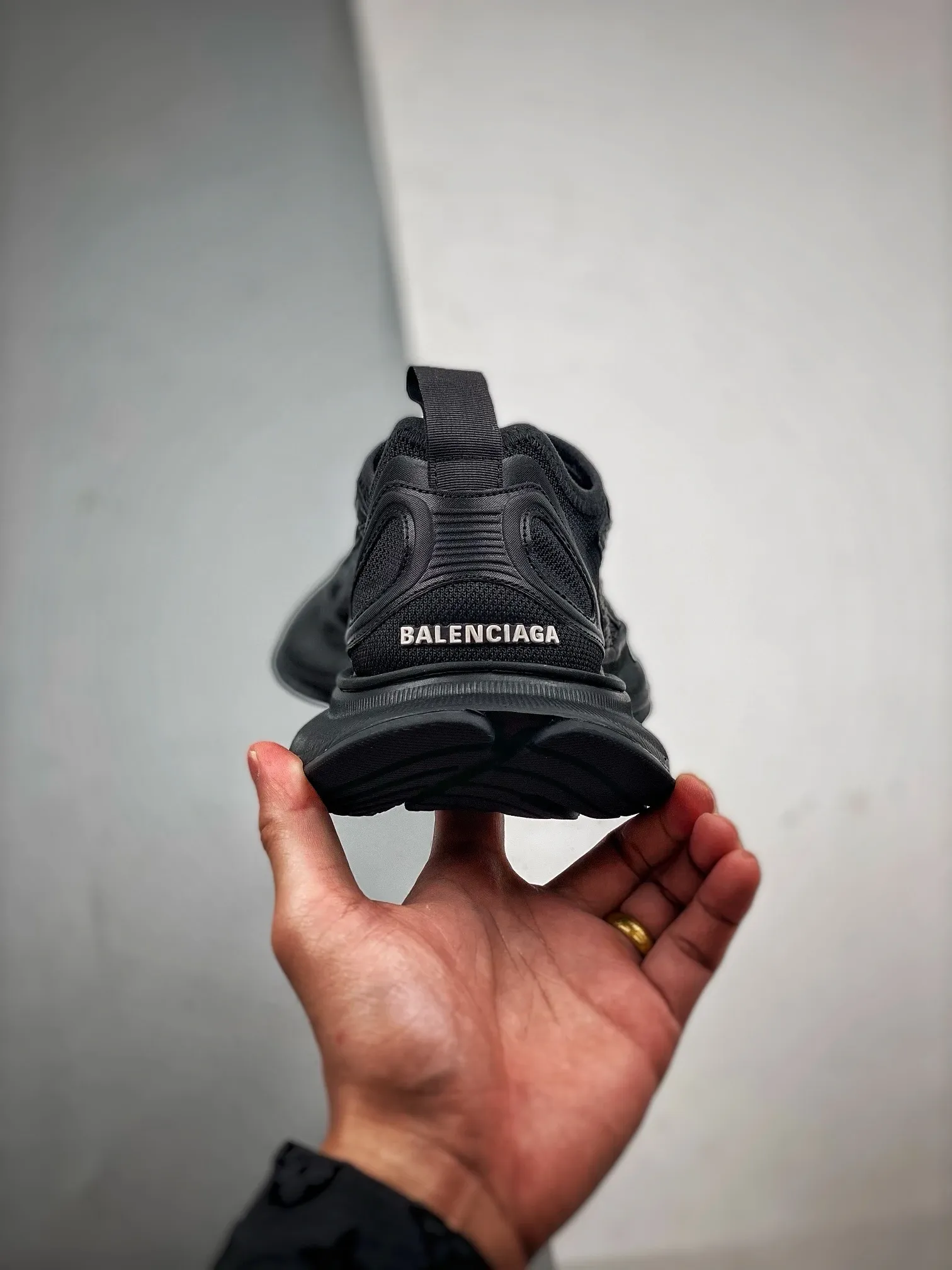 Balenciaga Schwarze Circuit Low-Top-Sneaker Reps