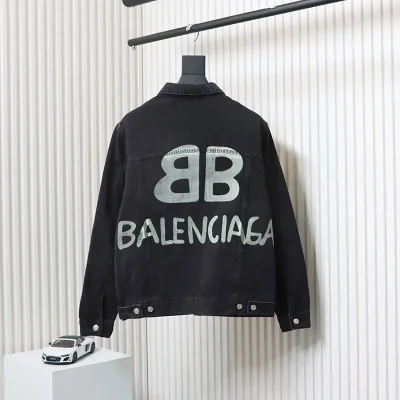 Balenciaga Denim Jacket With Graffiti Spray Pattern In White - etkick reps