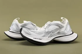 Balenciaga Women's Circuit White Silver Replica