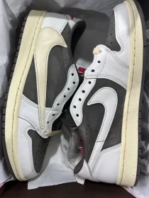 Travis Scott Air Jordan 1 Low 'White Brown' Special Offer Version