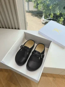 Suede Slippers In Black Top Version