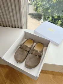 The Range Of Suede Slipper Top Version In Coffee Color