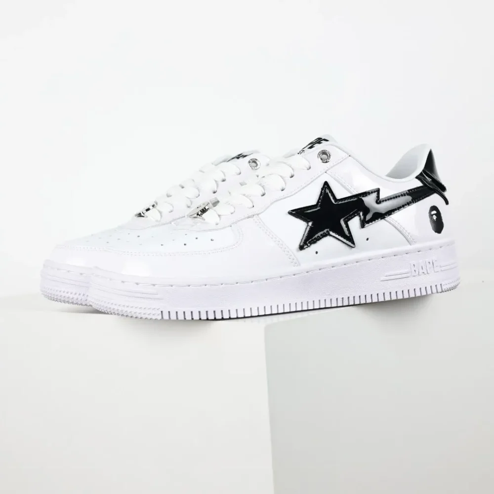 A BATHING APE STA Sneakers in White and Black - etkick reps