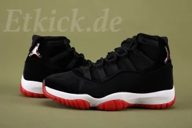 Air Jordan 11 Retro 'Bred Velvet'