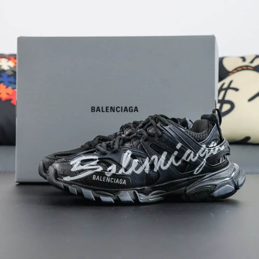 Balenciaga Track Sneaker In White With Graffiti Pattern - etkick reps