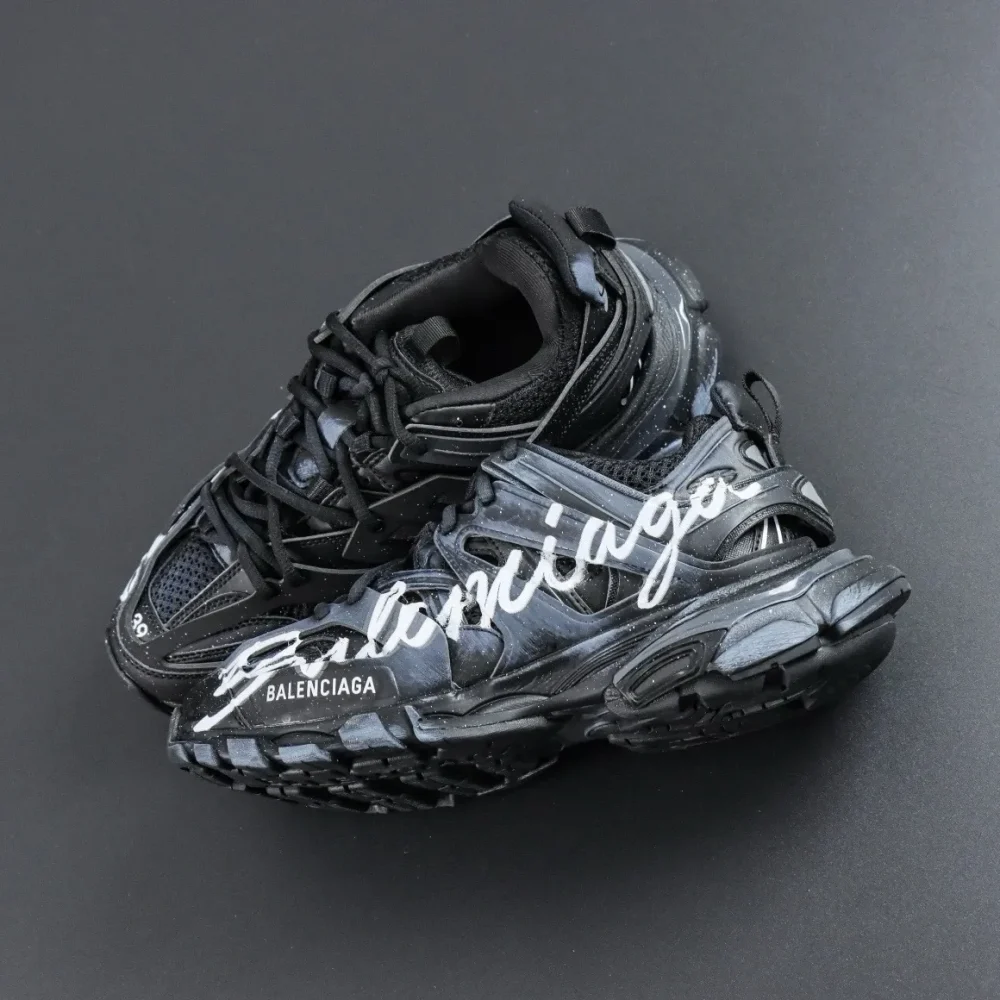 Balenciaga Track Sneaker In White With Graffiti Pattern - etkick reps