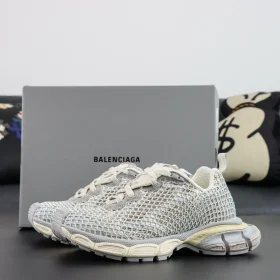 Balenciaga 3XL low-top sneakers light gray