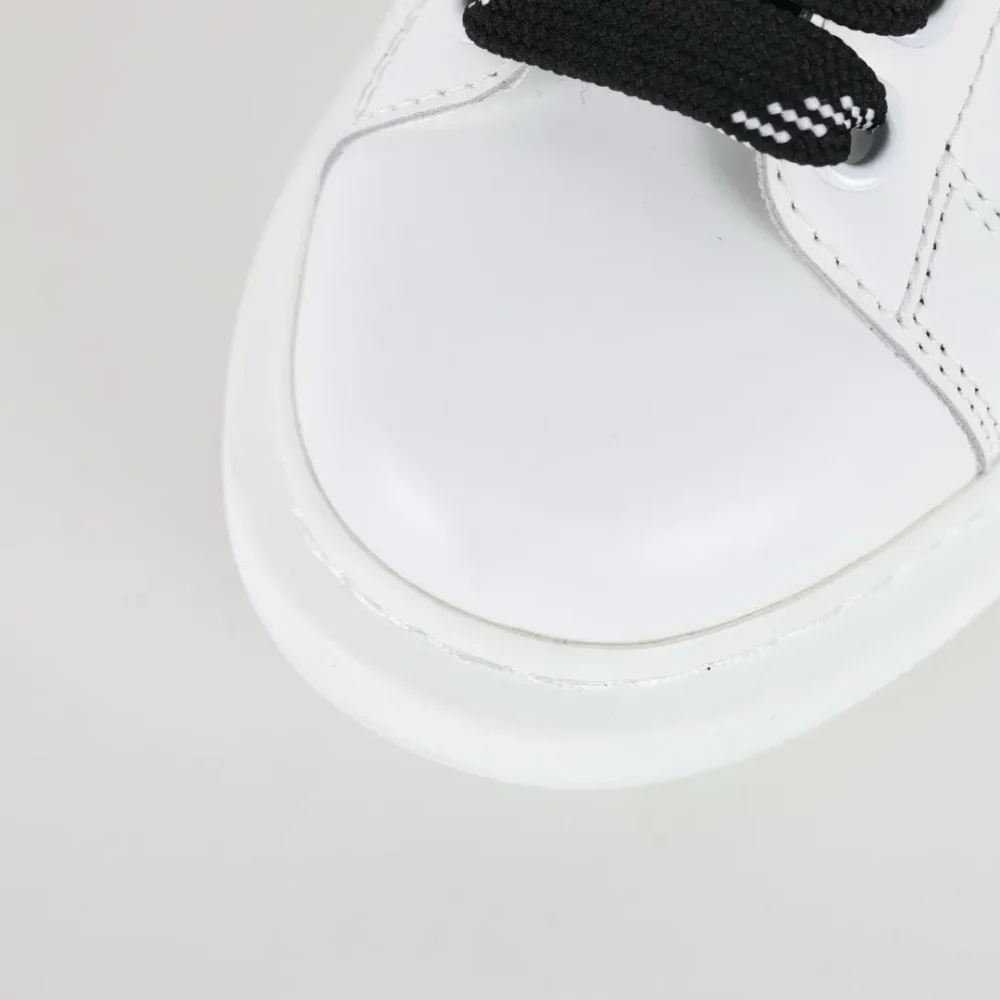 Alexander McQueen white shoes “Black Velvet Tail” - etkick reps