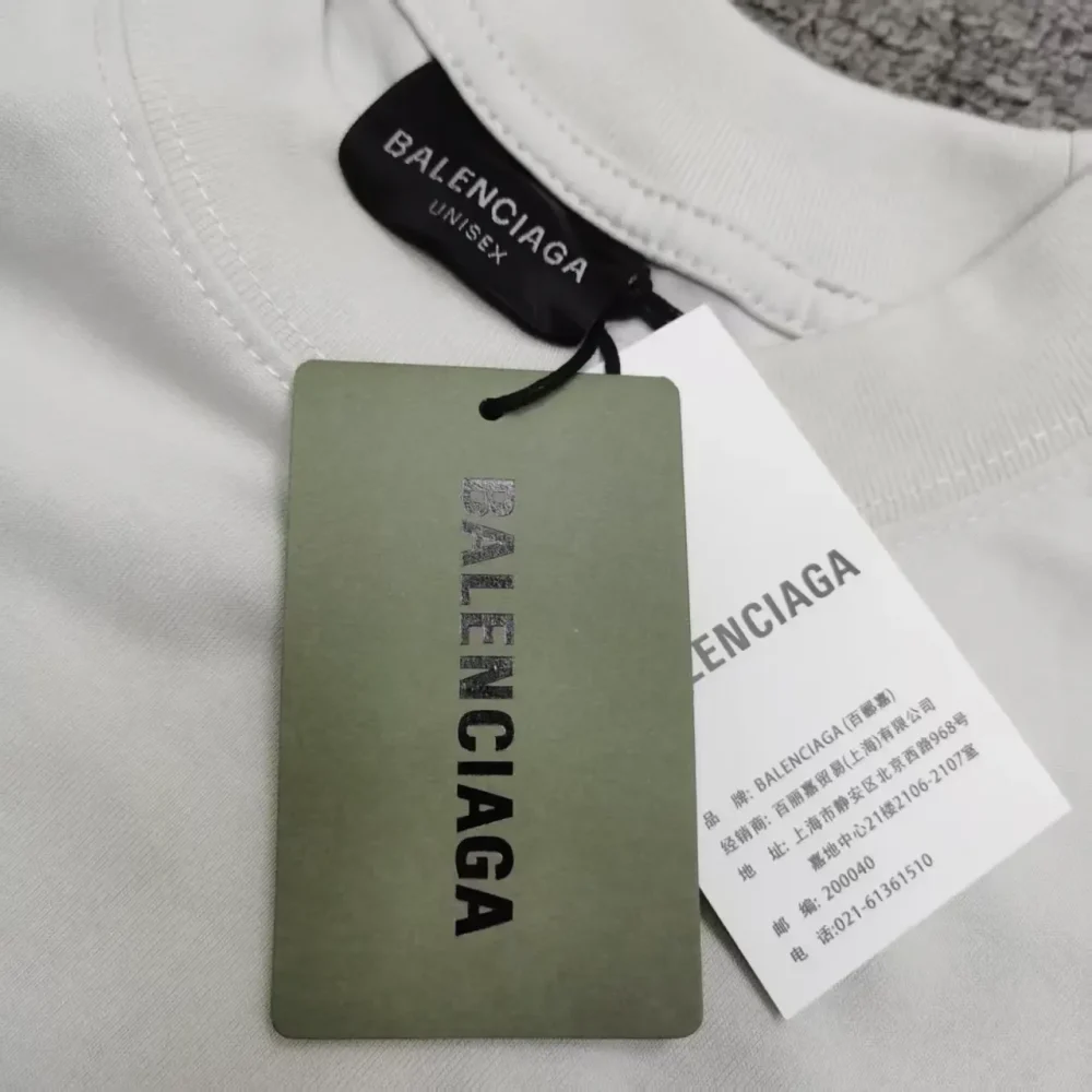 Balenciaga Shoes Front And Back Direct Print Short Sleeve T-Shirt Grey And White - Image 4