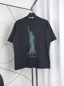 Balenciaga T-shirt with Statue of Liberty print