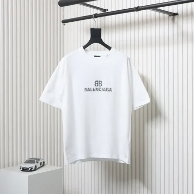 Balenciaga T-Shirt With Mosaic Logo Print - etkick reps