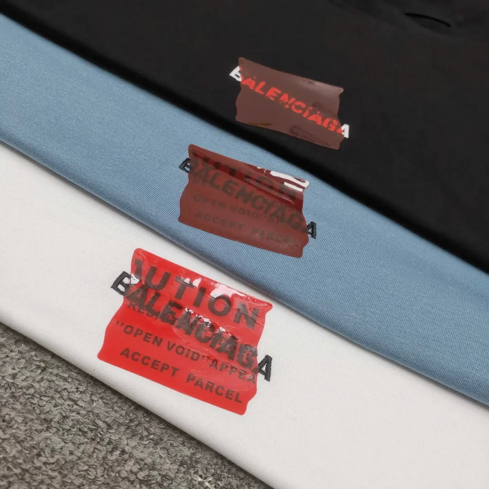 Balenciaga With Front And Back Logo Embroidery And Laminated Letter Logo Black T-Shirt - etkick reps