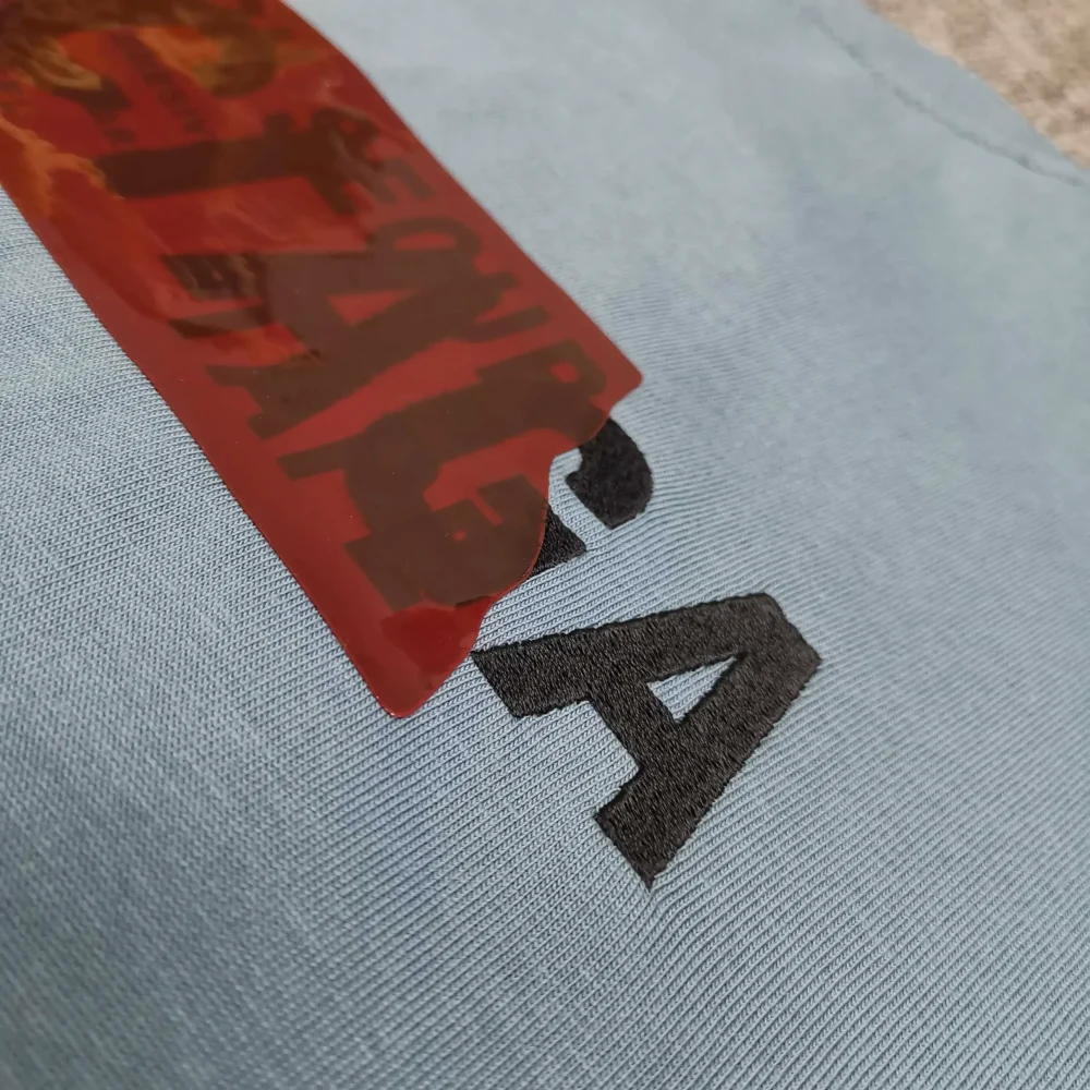 Balenciaga With Front And Back Logo Embroidery And Laminated Letter Logo Black T-Shirt - etkick reps