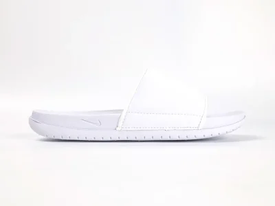 Kobe Bryant x Offcourt Slide Triple White - etkick reps