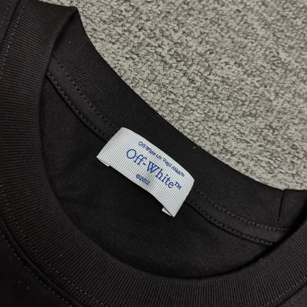 OFF WHITE Cream Colored Loose Fitting T-Shirt - etkick reps
