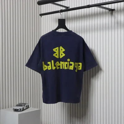 Balenciaga Ripped T-Shirt With Masking Tape Logo - etkick reps