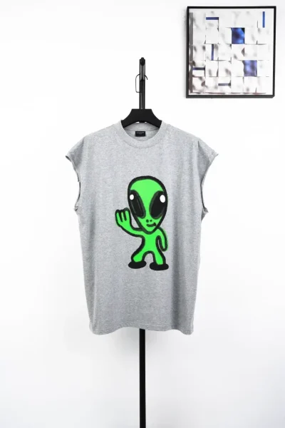 Balenciaga Sleeveless T-Shirt With Dissolving Alien Smiley Print - etkick reps