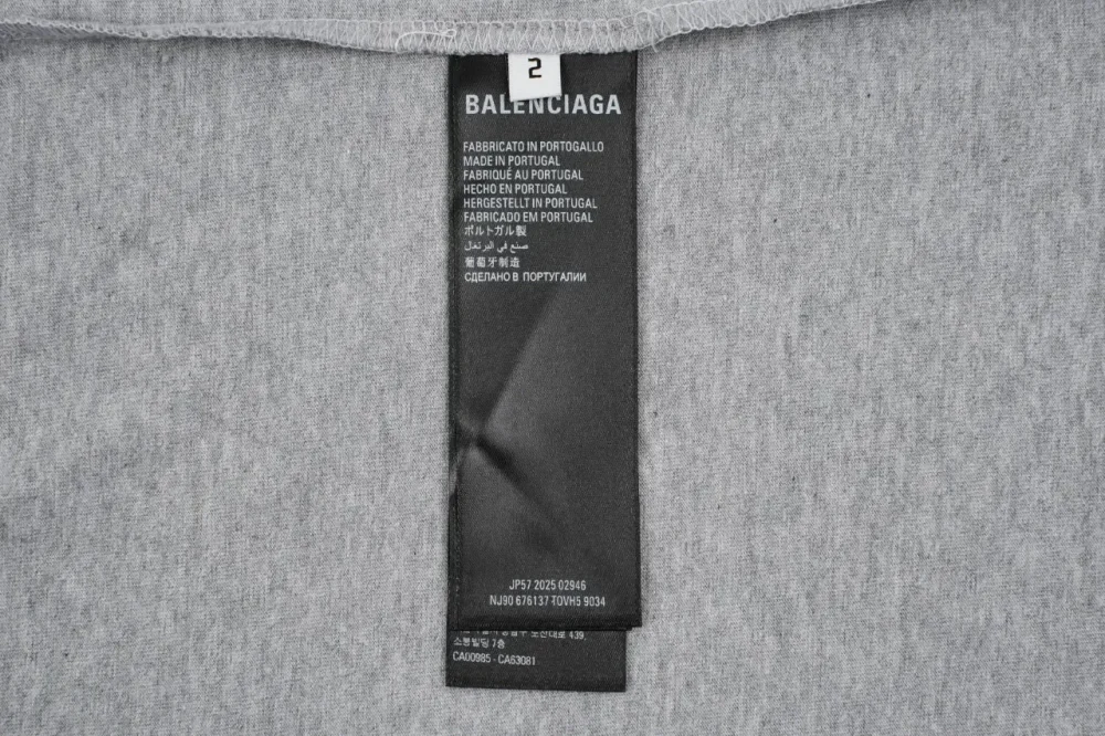 Balenciaga Sleeveless T-Shirt With Dissolving Alien Smiley Print - etkick reps