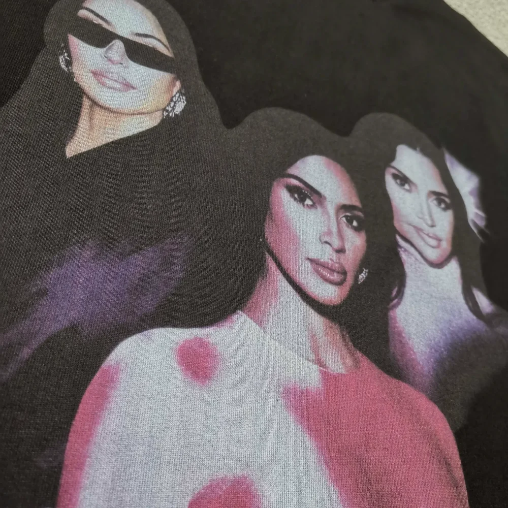 Balenciaga T-shirt with Brand Ambassador Fan Club lettering - etkick reps
