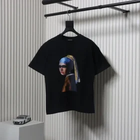 Balenciaga T-shirt with Portrait Album logo print