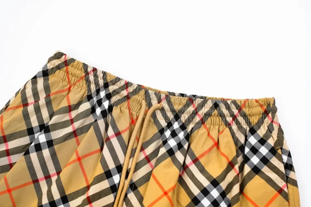 Checkered Mesh Shorts - etkick reps