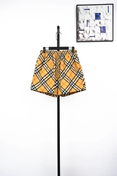 Checkered Mesh Shorts - etkick reps