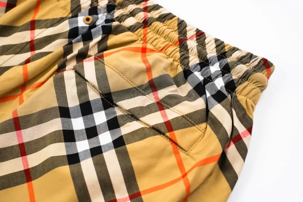 Checkered Mesh Shorts - etkick reps
