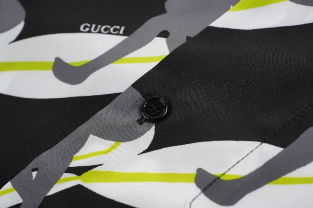 D10r Surfer Print In Black And White T-Shirt - etkick reps