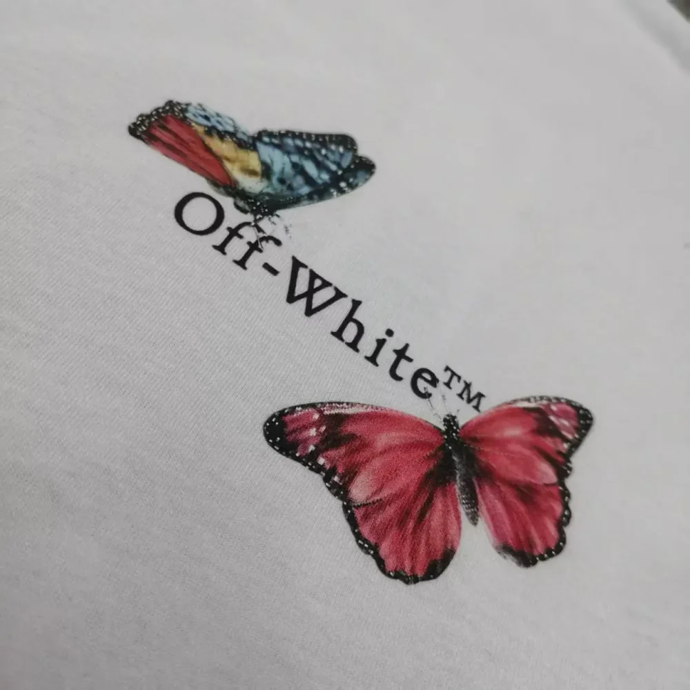 Off-White Loose Fit Short Sleeve T-Shirt with Butterfly Arrow Reps - etkick reps