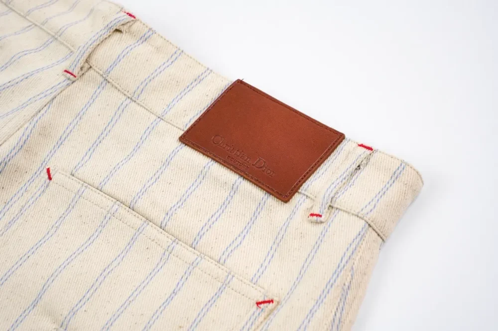 Shorts With Pocket Stripes And Letter D Red Line - etkick reps