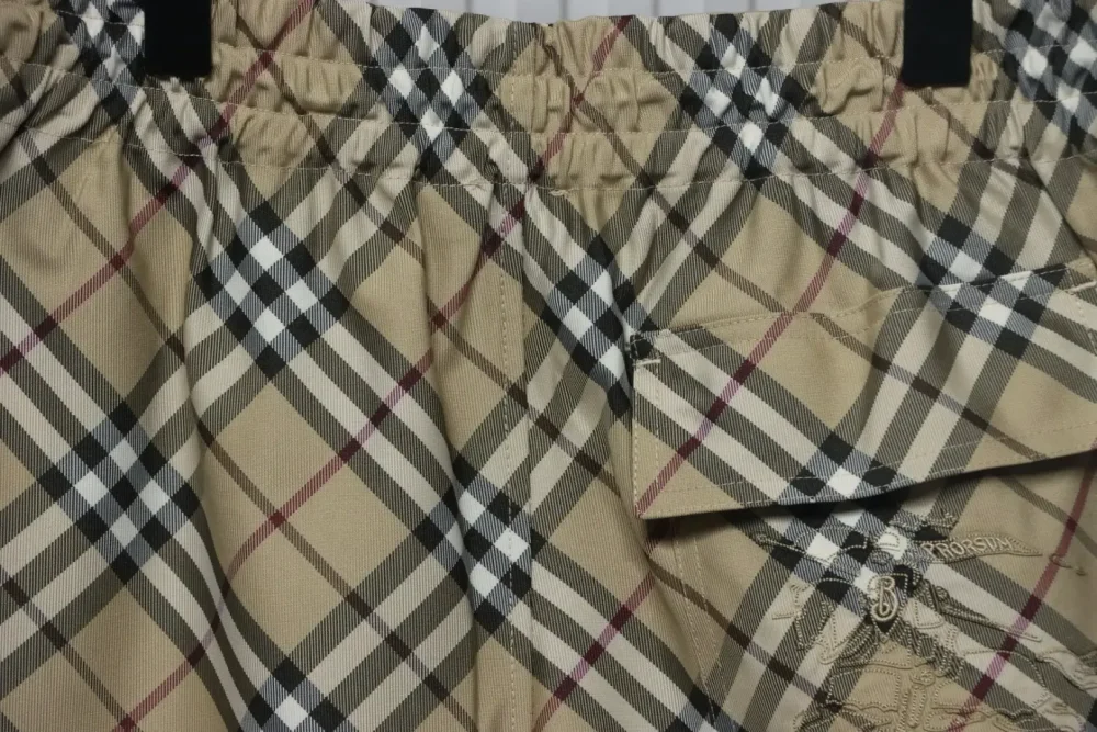 BU Men's twill shorts - Image 29