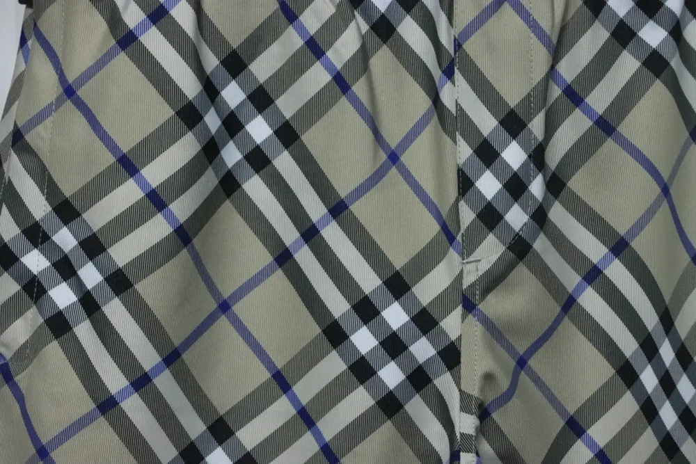 BU Men's twill shorts - Image 35