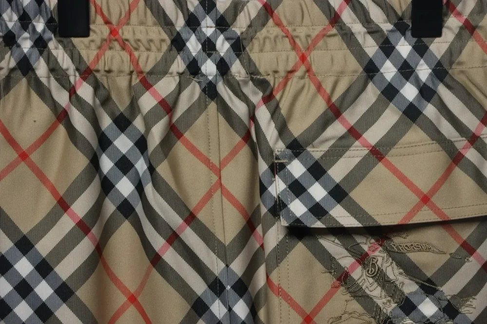 BU Men's twill shorts - Image 7