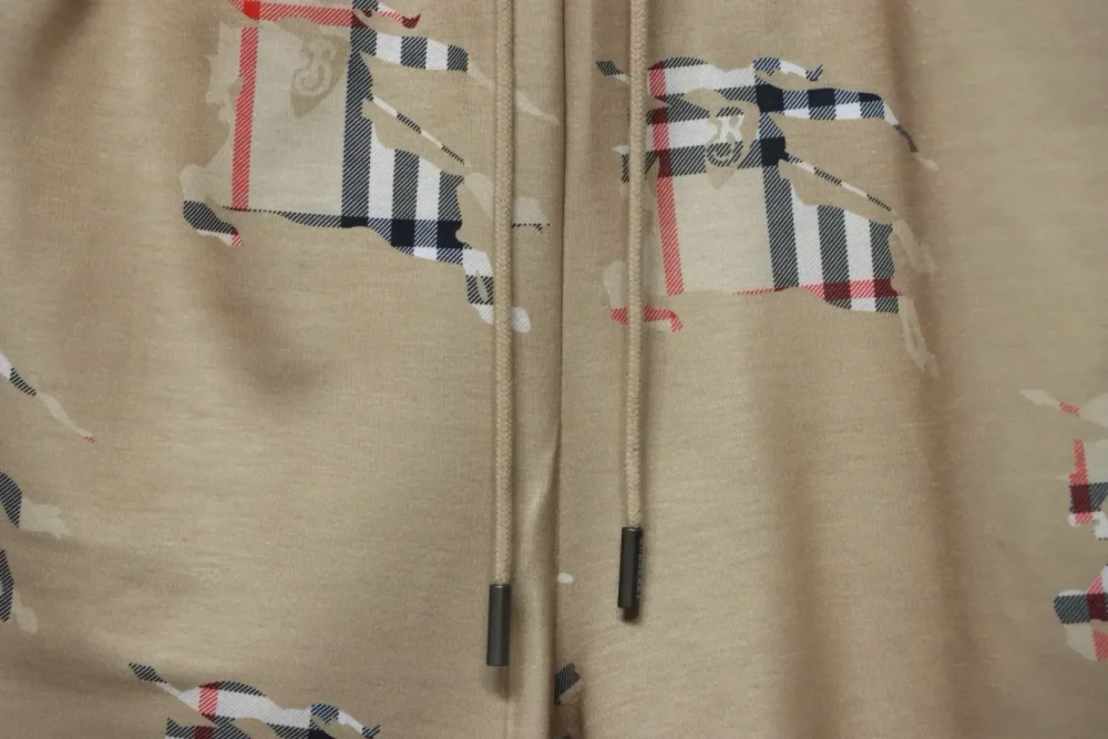 BU Shorts With Checked Warhorse Print - Image 4