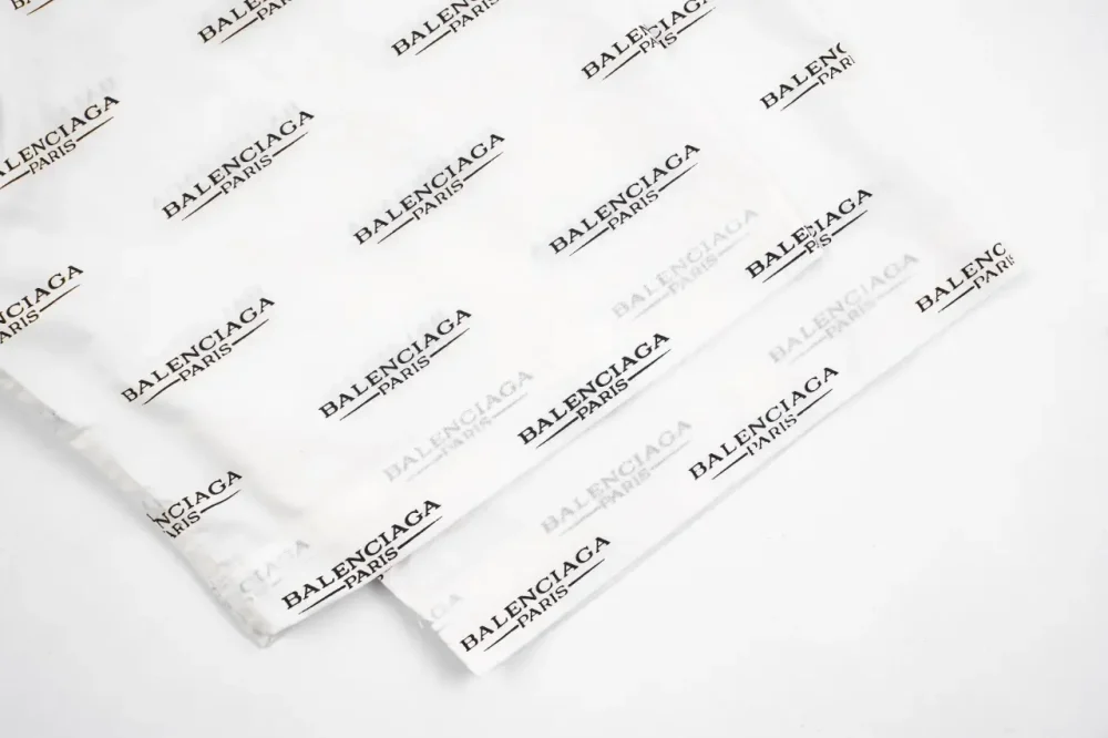 Balenciaga Limited Edition Short-Sleeved Shirt With Letter Print In White - Image 8