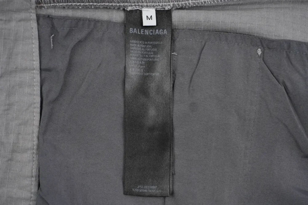 Balenciaga Loop Distressed Cargo Shorts Gray - etkick reps