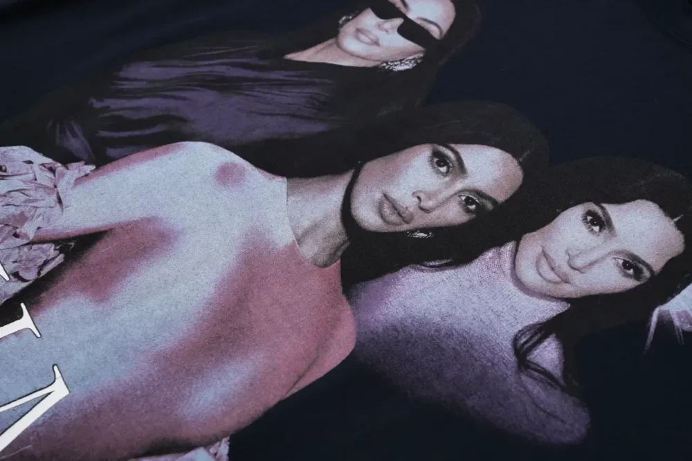 Balenciaga Spring Summer Ambassador Kardashian KIM T-Shirt Black - Image 5