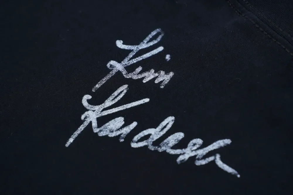 Balenciaga Spring Summer Ambassador Kardashian KIM T-Shirt Black - Image 8