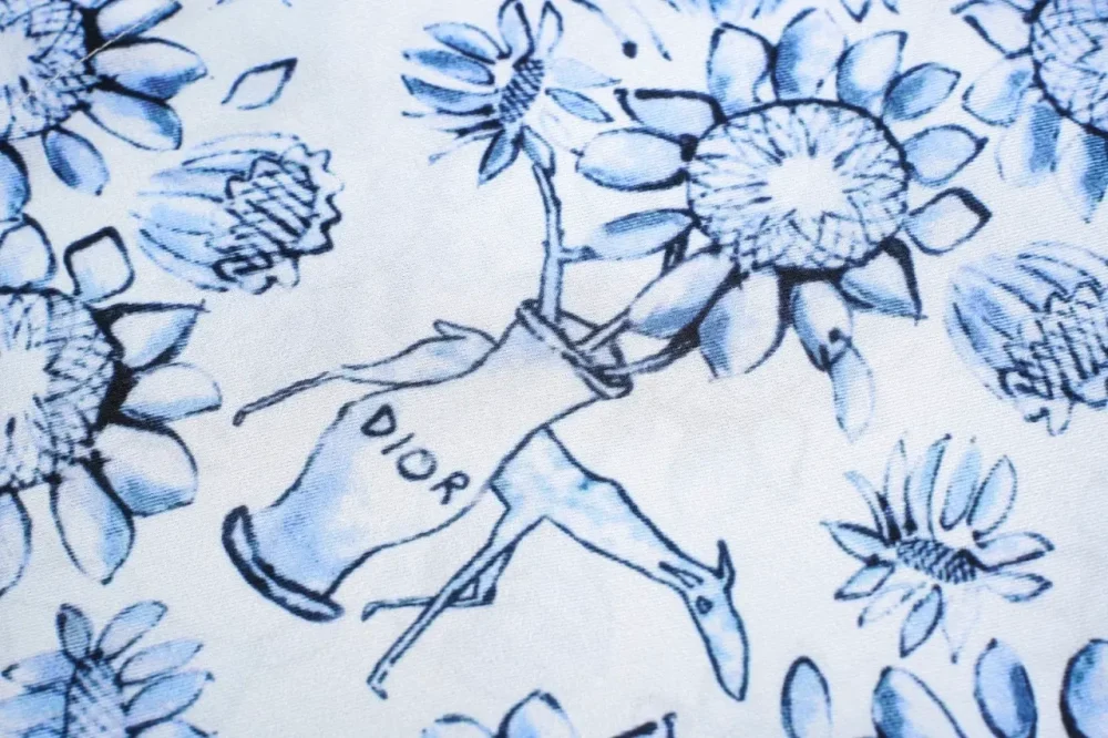DI Light Blue T-Shirt With Porcelain Floral Print - Image 6