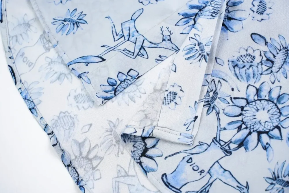 DI Light Blue T-Shirt With Porcelain Floral Print - Image 7