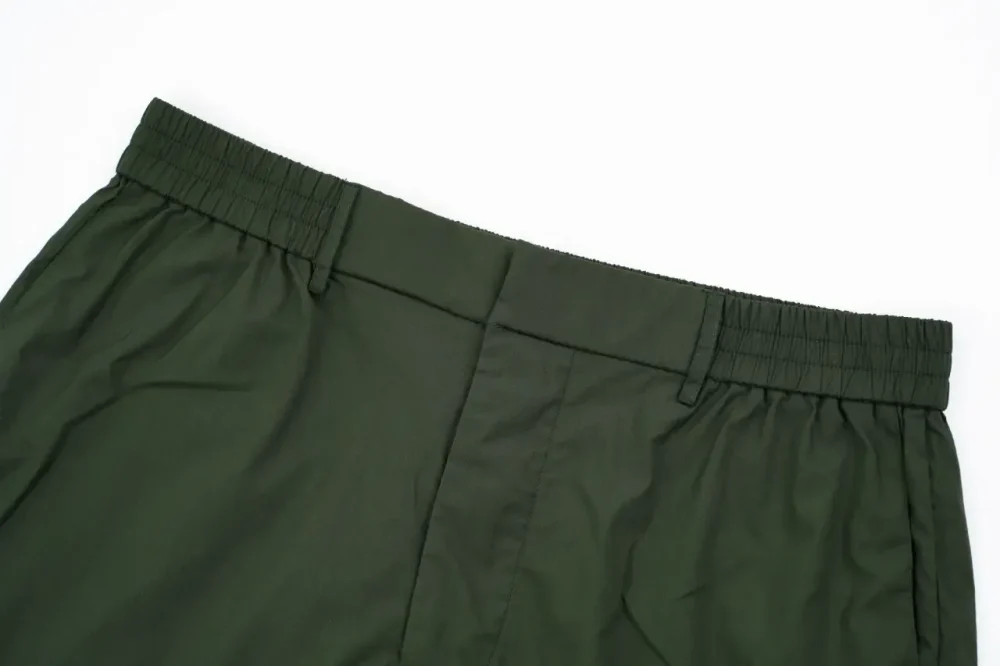 FD Shorts With Embroidery On The Back Green - Image 4
